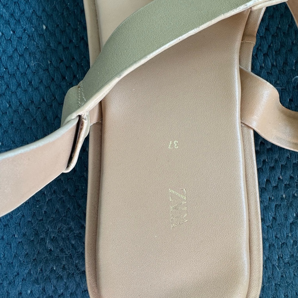 ZARA Sandals Flatform Sandals Strappy Ankle Wrap Gold Ring Sz 37 - Picture 7 of 7